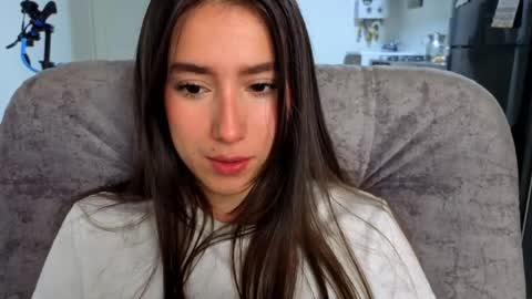 Snapshot of adhara_kitten chatting on 9, 6, 2026 Adhara online show from 9, 6, 2026