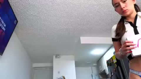 Snapshot of adhara_kitten chatting on 23, 6, 2026 Adhara online show from 23, 6, 2026