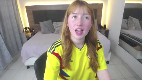 Snapshot of adhara_valkiria chatting on 1, 6, 2026 adhara valkiria online show from 1, 6, 2026