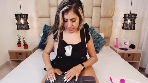 Snapshot of adharasmithh chatting on 20, 1, 2025 AdharaSmithh online show from 20, 1, 2025