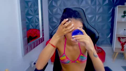 adisson_petite1 online show from 2, 12, 2025