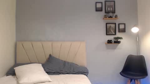 Adonis online show from 24, 9, 2025