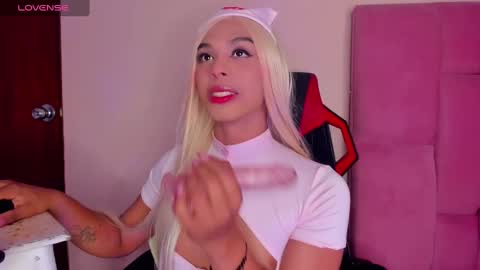 Snapshot of adonis_hot_xx chatting on 30, 10, 2025 adonis_hot_xx online show from 30, 10, 2025