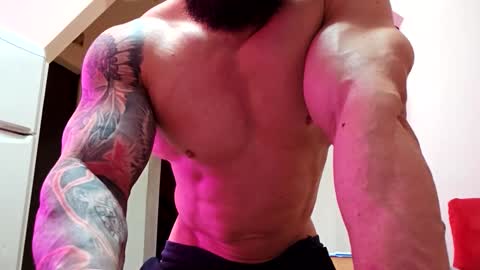 Snapshot of adonis_msc chatting on 9, 9, 2025 Adonis online show from 9, 9, 2025