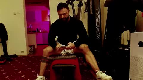 Snapshot of adonis_msc chatting on 5, 10, 2025 Adonis online show from 5, 10, 2025