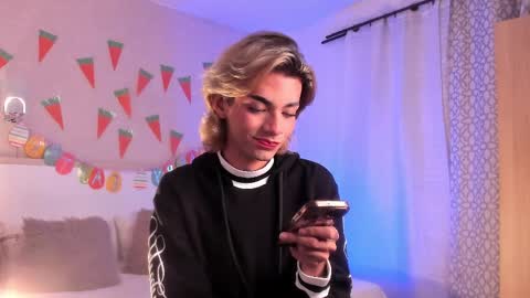 Adonis  online show from 1, 4, 2026