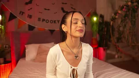 Snapshot of adoracortes chatting on 31, 10, 2025 adoracortes online show from 31, 10, 2025