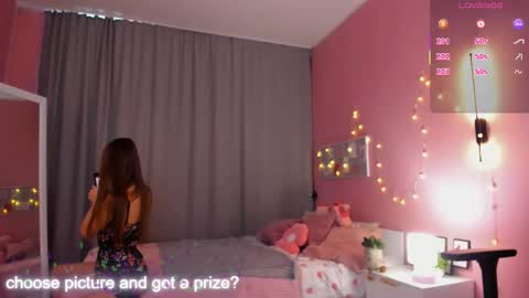 Snapshot of adria_arjona chatting on 17, 1, 2026 Eva online show from 17, 1, 2026