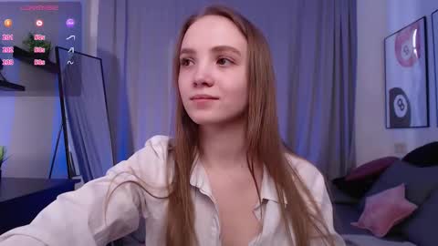 Snapshot of adria_arjona chatting on 19, 2, 2026 Eva online show from 19, 2, 2026