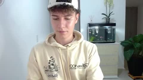 adrian morelli online show from 18, 12, 2024