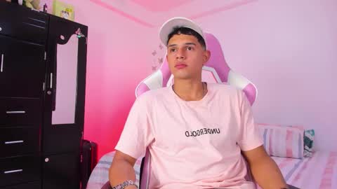 Snapshot of adrian_prime_ chatting on 4, 2, 2026 ADRIAN online show from 4, 2, 2026