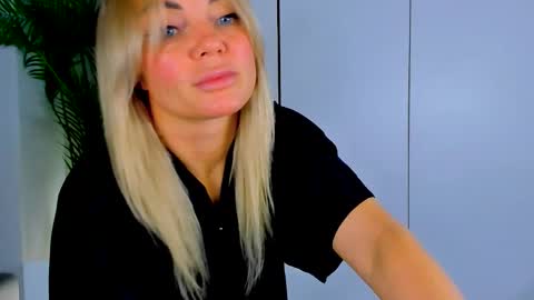 Adriana online show from 26, 3, 2026