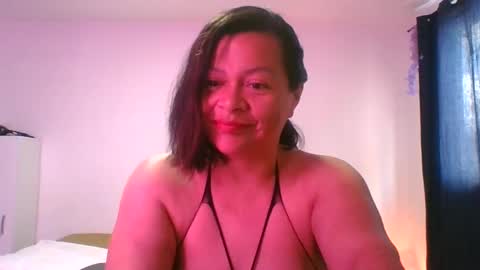 adrianagogo18 online show from 5, 10, 2025