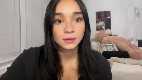 Adrianna  online show from 7, 2, 2025