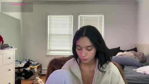 Adrianna  online show from 19, 12, 2025