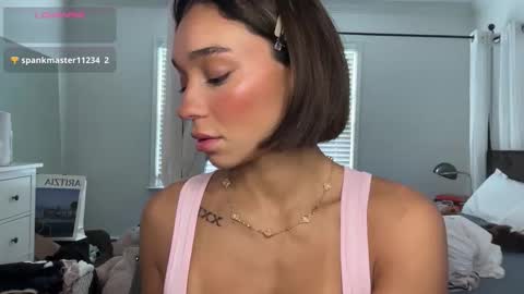 Adrianna  online show from 26, 2, 2026