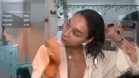 Snapshot of adriannarodriguez chatting on 30, 4, 2026 Adrianna online show from 30, 4, 2026