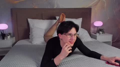 adrianoaubert online show from 22, 2, 2025