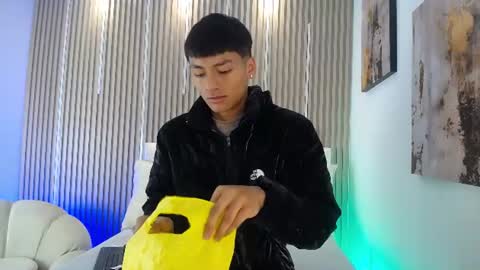 adrianstark_ online show from 22, 6, 2026