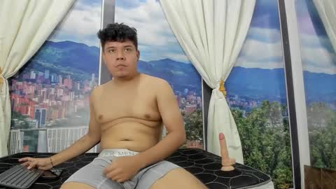 adrianwalkerr online show from 20, 3, 2026