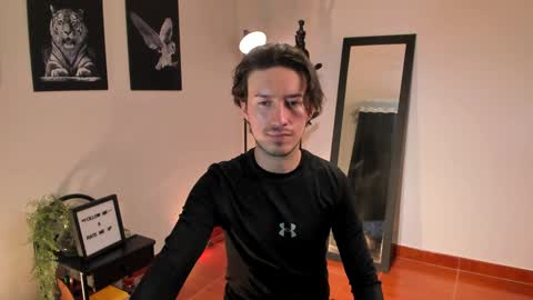 Snapshot of adrianwilliams_ chatting on 5, 2, 2025 Adrian Williams online show from 5, 2, 2025