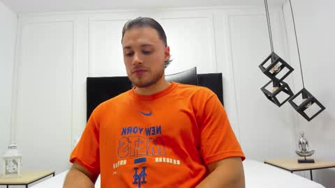 Adrein Roche online show from 19, 10, 2025