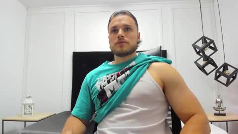 Adrein Roche online show from 22, 10, 2025