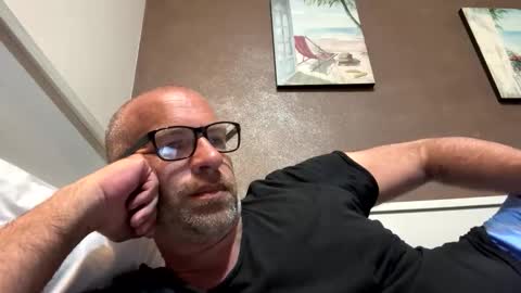 Snapshot of adrienfromparis chatting on 30, 4, 2026 adrienfromparis online show from 30, 4, 2026