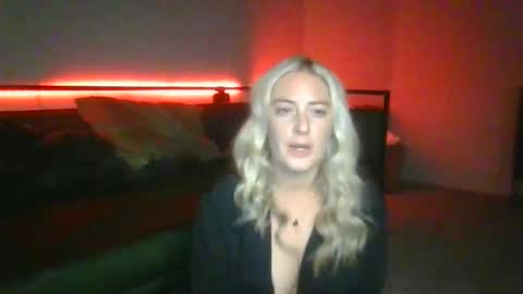 adventureswithsmitty online show from 1, 12, 2025