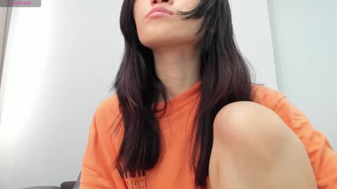 Snapshot of ae_nie chatting on 4, 2, 2025 Aenie online show from 4, 2, 2025