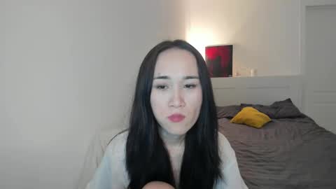 Snapshot of ae_nie chatting on 24, 10, 2025 Aenie online show from 24, 10, 2025