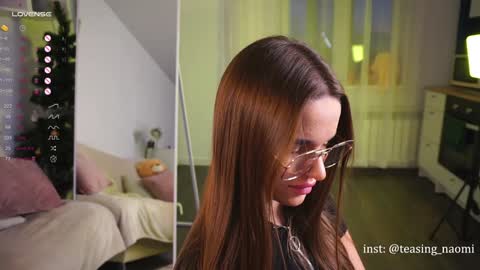 aesthetics__tease online show from 3, 1, 2025