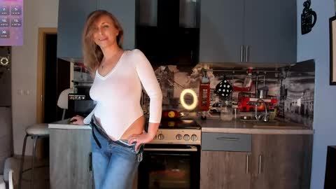 OneAfa online show from 11, 4, 2026