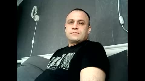 Sasha online show from 1, 2, 2025