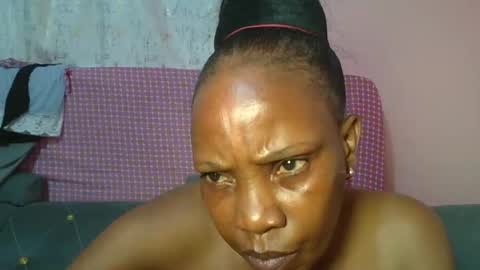 Snapshot of african_divaa chatting on 22, 2, 2026 african_divaa online show from 22, 2, 2026