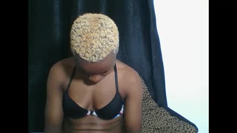 PHOEBE online show from 26, 10, 2025