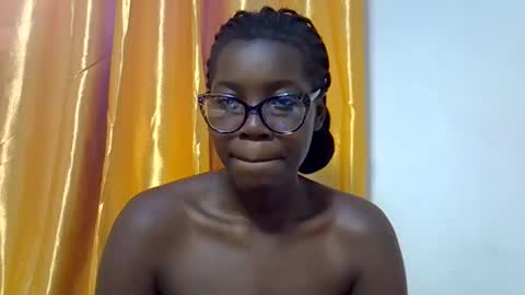 Snapshot of afrikan_desire chatting on 14, 2, 2026 afrikan_desire online show from 14, 2, 2026