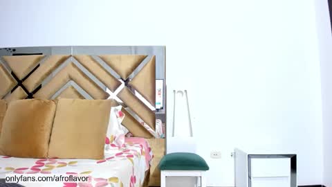 Snapshot of afro_happy__06 chatting on 23, 12, 2025 Jheremy and leeryc online show from 23, 12, 2025