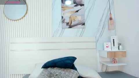 Snapshot of afro_luna chatting on 28, 11, 2025 Afro Luna online show from 28, 11, 2025