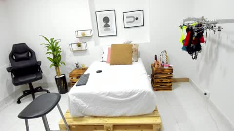 Snapshot of afrodita_martinez chatting on 18, 12, 2024 Afrodita online show from 18, 12, 2024