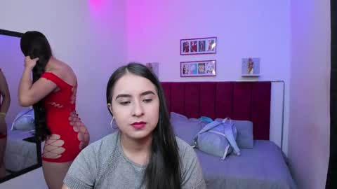 Snapshot of afroditaandsoffi chatting on 21, 2, 2025 Afrodita Chery y Hermione online show from 21, 2, 2025