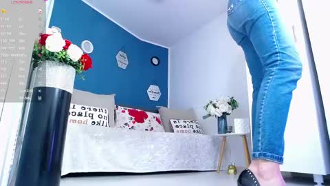 Snapshot of afroditha_ chatting on 26, 4, 2026 Amalia online show from 26, 4, 2026