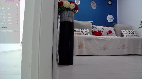 Snapshot of afroditha_ chatting on 25, 7, 2026 Amalia online show from 25, 7, 2026