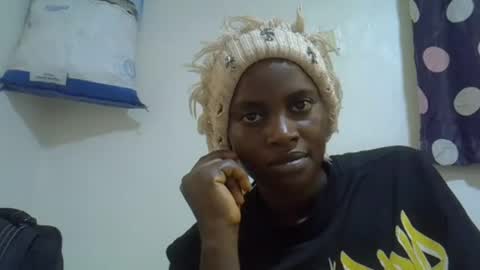 Snapshot of afronubians_ chatting on 8, 8, 2026 pink and josphen online show from 8, 8, 2026