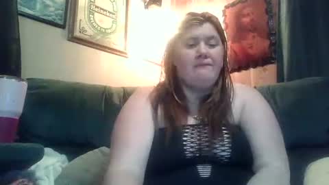 Snapshot of afterhoursangle35 chatting on 21, 4, 2026 Babygirls353637 online show from 21, 4, 2026
