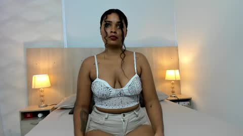 Snapshot of agata_ortiz chatting on 2, 2, 2025 Agata Ortiz online show from 2, 2, 2025