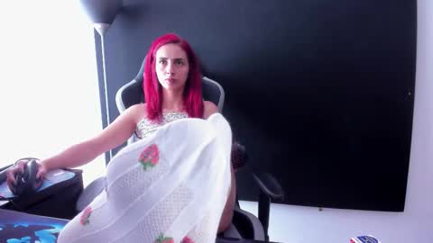 Agata Collinss online show from 19, 3, 2026