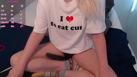 Snapshot of agatha6969x chatting on 17, 12, 2025 Agatha online show from 17, 12, 2025