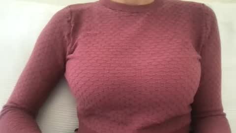 Snapshot of agatha_cb chatting on 2, 11, 2025 agatha_cb online show from 2, 11, 2025