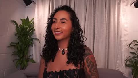 Snapshot of agatha_collinss chatting on 1, 7, 2026 Val inst agatha clls online show from 1, 7, 2026